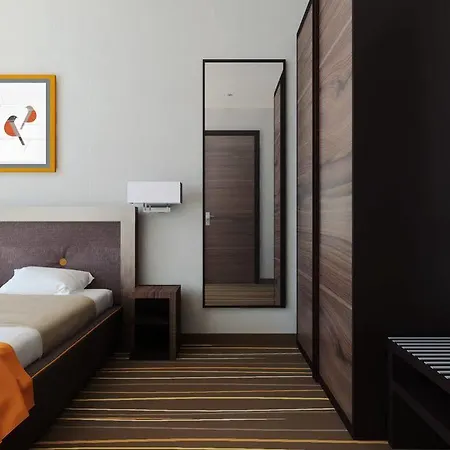 מלון Taurus לבוב