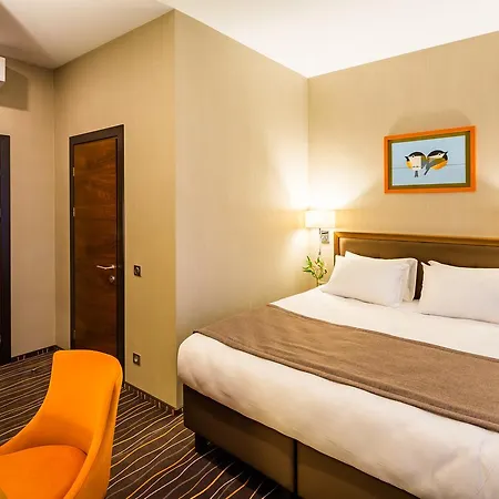 Taurus Hotel Lviv