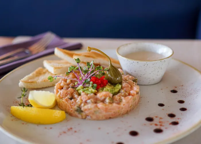 Taurus 4* リヴィウ