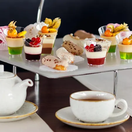 Taurus Hotell Lviv
