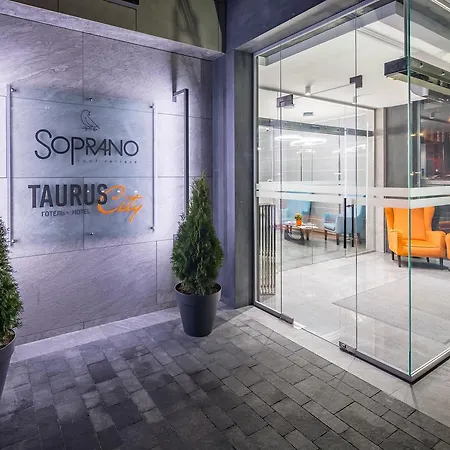 Taurus 4* Leopoli
