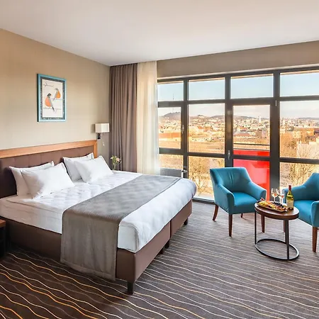Taurus Hotel 4*